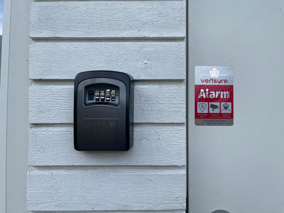 Nice Apartment With1 Bedroom Separate Living Room With A Sofa Bed And A Tiny Kitchen A Bathroom Located In Nordstrand Near By The Sea For 3 Guests With A Garden And Grill 5 Extra Guests With Extra Cost In The Cabin With Sea View Just Outside The Apar Oslo Esterno foto