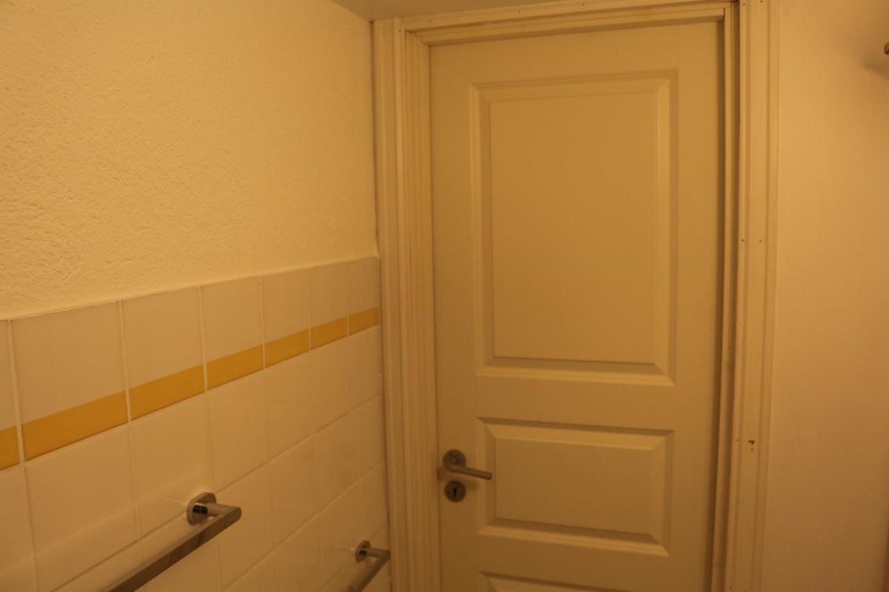 Nice Apartment With1 Bedroom Separate Living Room With A Sofa Bed And A Tiny Kitchen A Bathroom Located In Nordstrand Near By The Sea For 3 Guests With A Garden And Grill 5 Extra Guests With Extra Cost In The Cabin With Sea View Just Outside The Apar Oslo Esterno foto