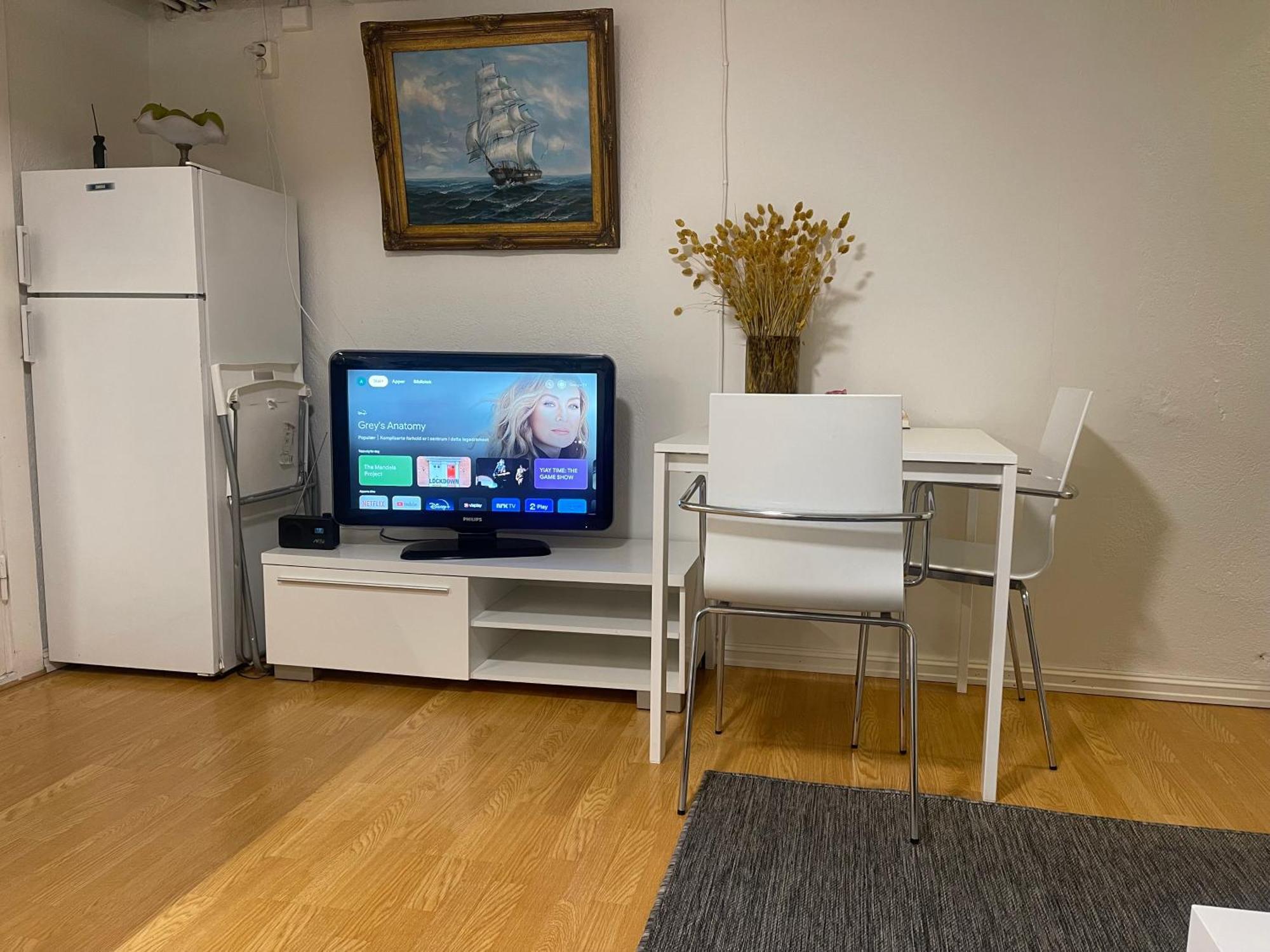 Nice Apartment With1 Bedroom Separate Living Room With A Sofa Bed And A Tiny Kitchen A Bathroom Located In Nordstrand Near By The Sea For 3 Guests With A Garden And Grill 5 Extra Guests With Extra Cost In The Cabin With Sea View Just Outside The Apar Oslo Esterno foto